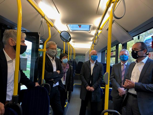 27NeueBusse