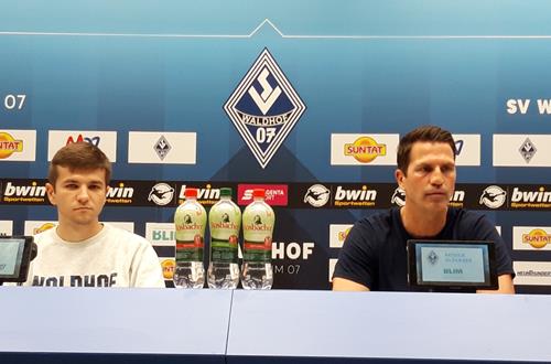 (Foto: SpoWo) Patrick Glöckner, rechts, und Pressesprecher Yannik Barwig 20210820 111617 Copy
