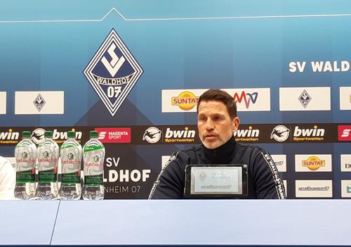 (Foto: SpoWo) Patrick Glöckner erwartet einen Gegner mit "offensiver Wucht". 20220304 140355 Copy