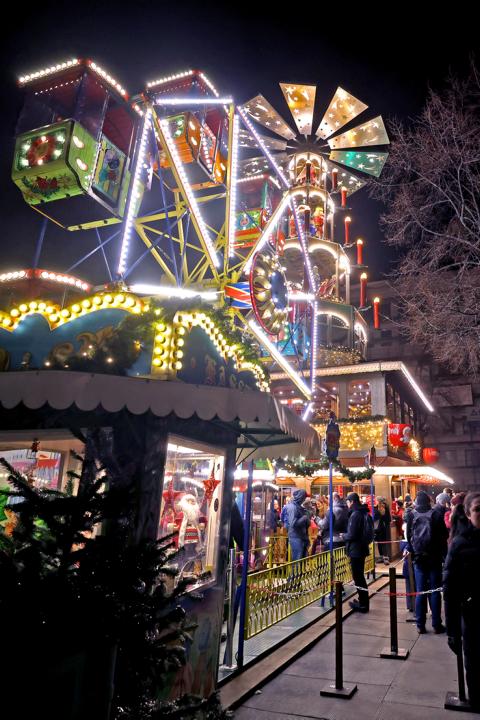 MWG Mannheimer Weihnachtsmarkt GmbH Weihnachtlicher Treffpunkt am Wasserturm