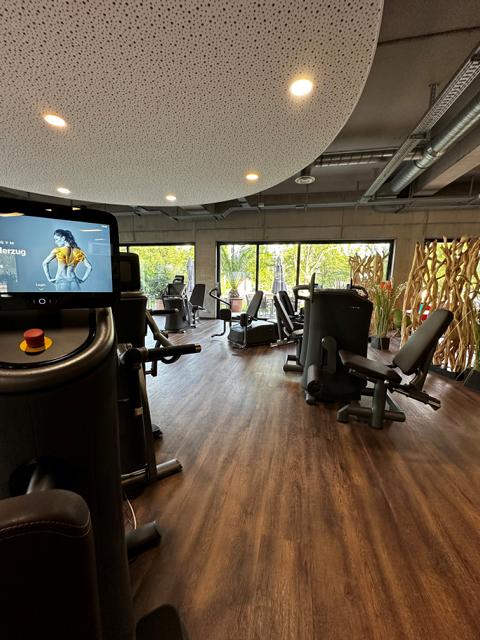 Neuhofen: Lieser setzt mit EGYM-Umbau neue Maßstäbe im Fitnesstraining