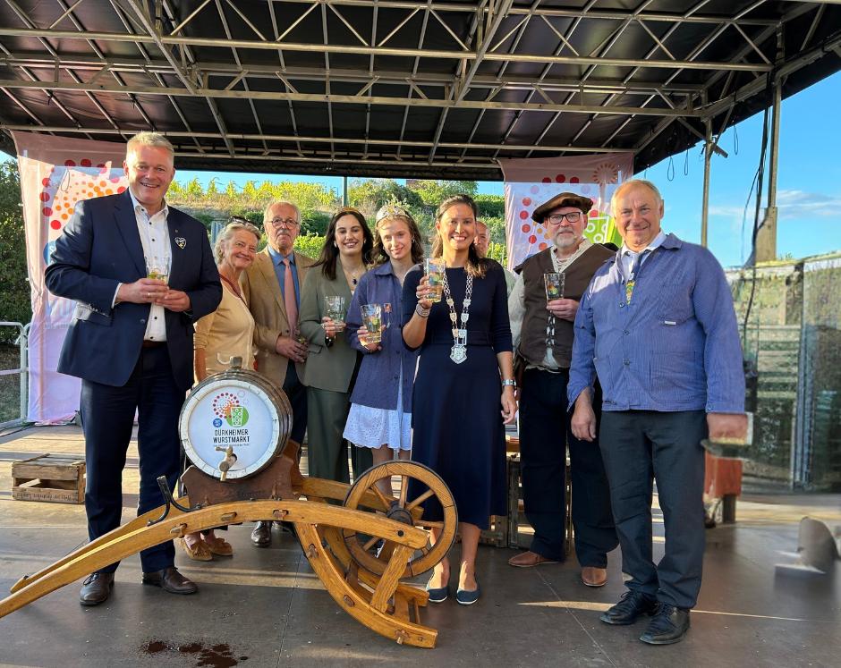 610. Dürkheimer Wurstmarkt eröffnet: Elf Tage Pfälzer Lebensfreude