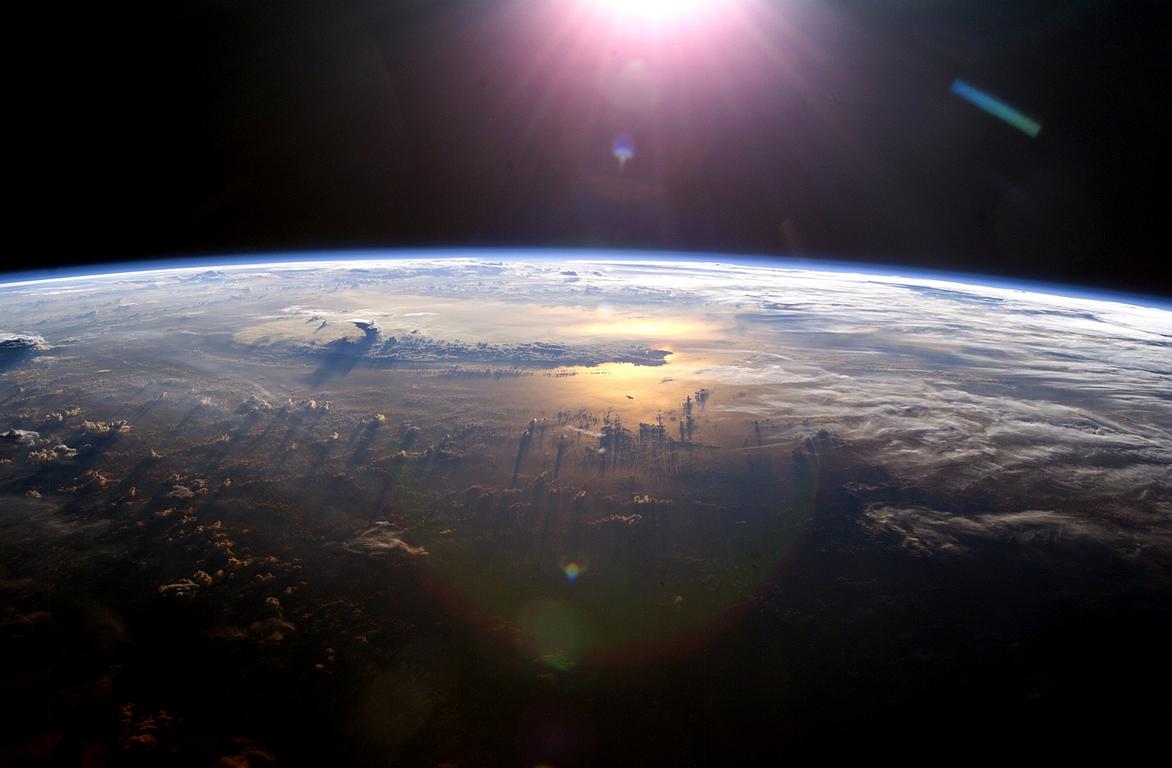 Erde ISS007 E 10807