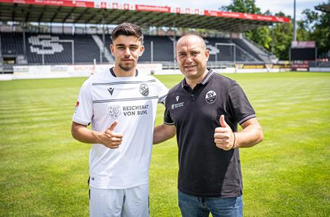 (Foto: SVS) Abu Bekir El-Zein, links, mit SVS-Sportchef Mikayil Kabaca El Zein