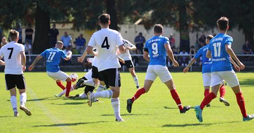 (Foto: Ed. Nohe) Der VfR punktet bei Germania Friedrichstal Friedrichstal 7 Copy
