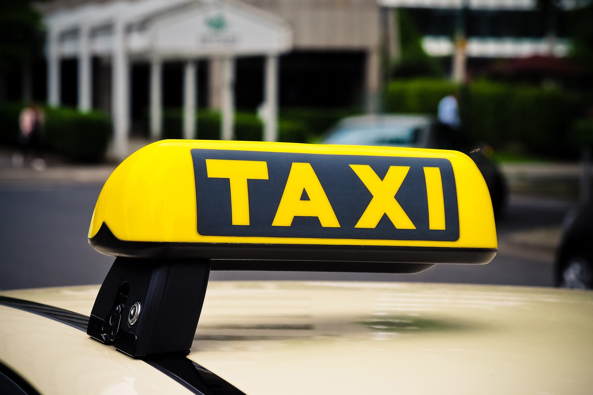 pixabay taxi 3504010 1920
