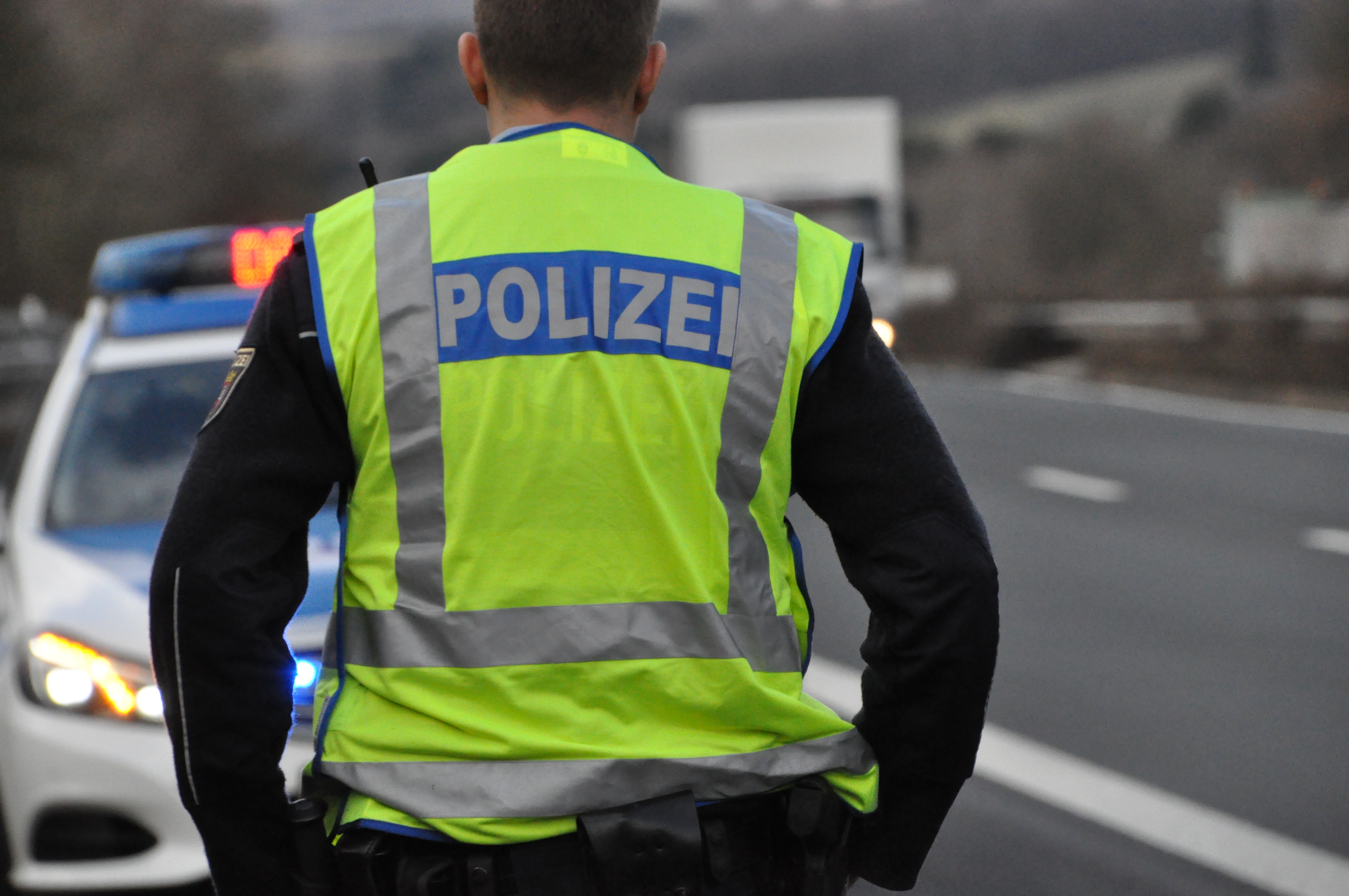 LKA-RP Verkehrspolizist3