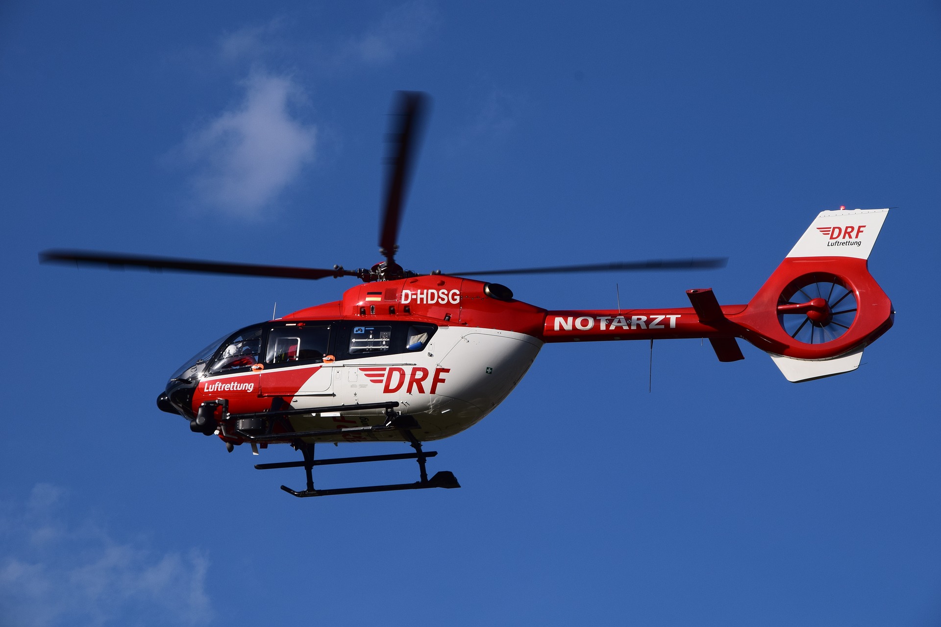 helicopter 2223709 1920