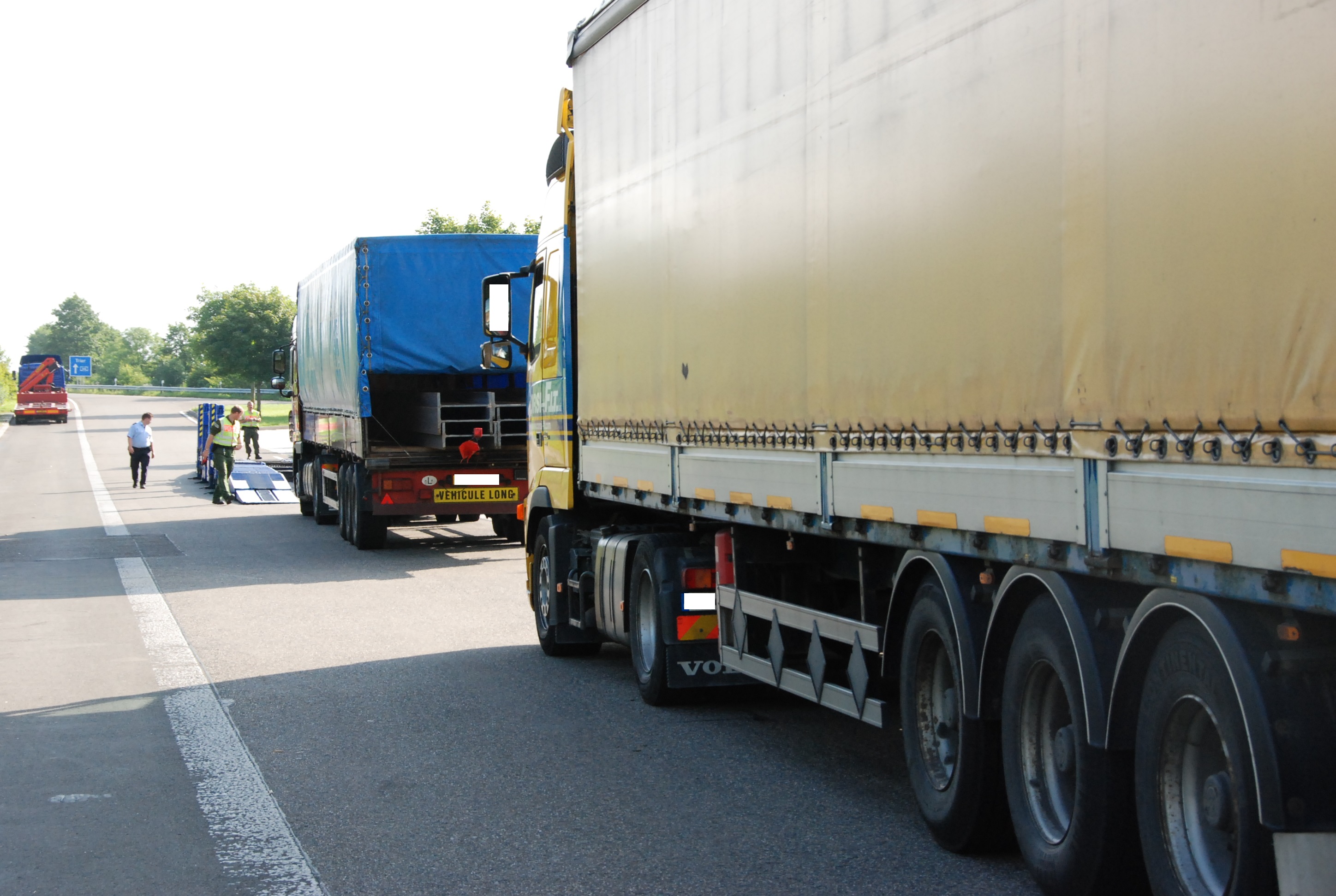 LKA RP Symbolfoto20LKW Kontrolle Symbolfoto20LKW Kontrolle