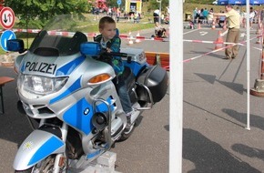 polizeipraesidium mannheim pol ma mannheim kaefertal grosser andrang beim diesjaehrigen kinderfest d