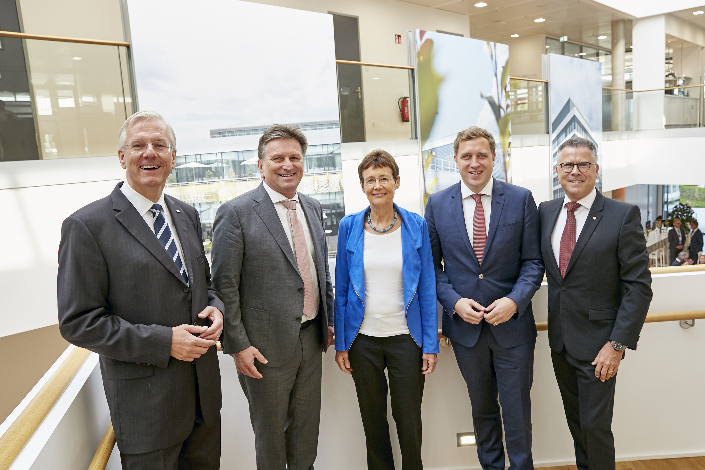 Roche Pressefoto Einweihung Mannheim