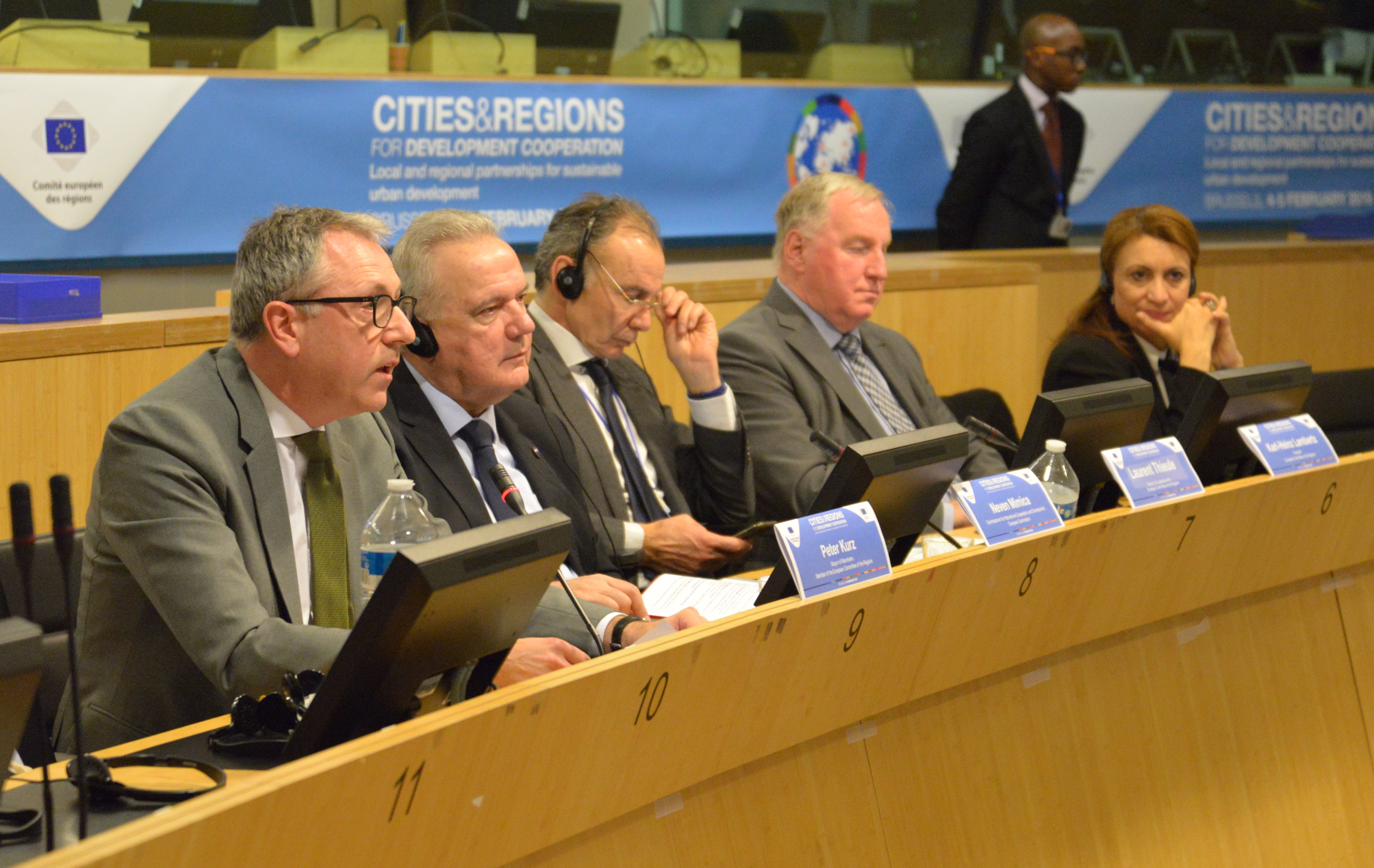 David Linse OB mit Panel
