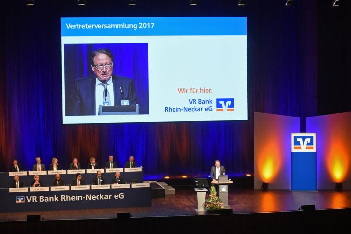 VV1