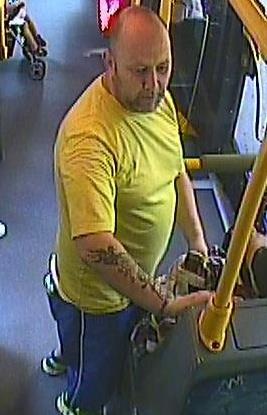 pol hd pol ma heidelberg unbekannter taeter versucht 86 jaehrige frau in bus zu berauben fahndung mit bilde
