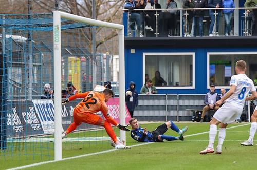 (Foto: PIX/M.Ruffler) Der 1:1-Ausgleich durch Marten Winkler Mateo Tuncay 4