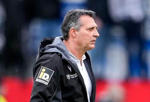 (Foto: SVS) Alois Schwartz wurde nach der Niederlage gegen den KSC freigestellt Mateo Tuncay 5