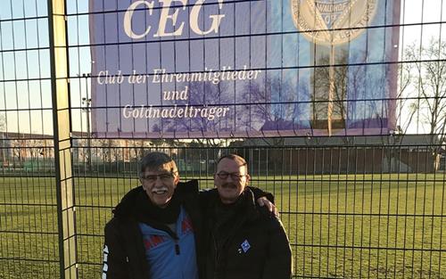 (Foto: SVW) Mike Schüssler vom CEG, links, und Präsidiumsmitglied Horst Seyfferle Schuessler Seyfferle Copy