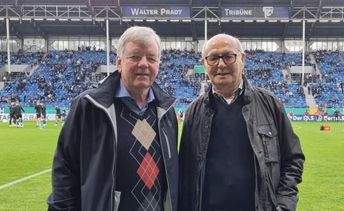 (Foto: pr.) Klaus Sinn, rechts, mit dem CEG-Vorsitzenden, Martin Sättele Sinn5 2
